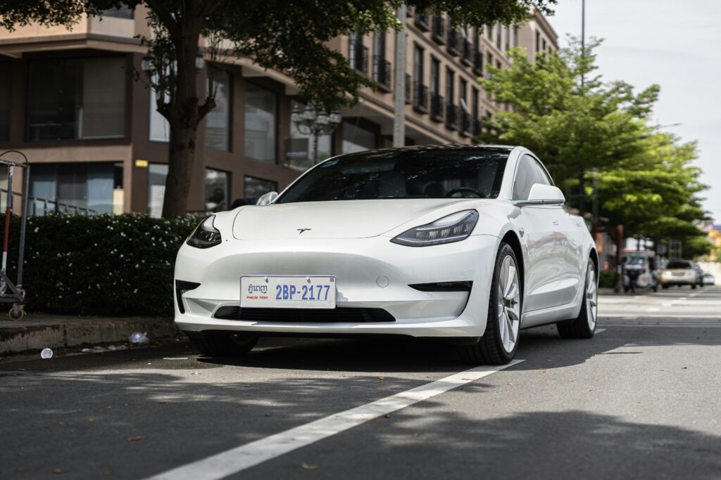 Tesla: The Mission Brand Story (“Join the future”)
